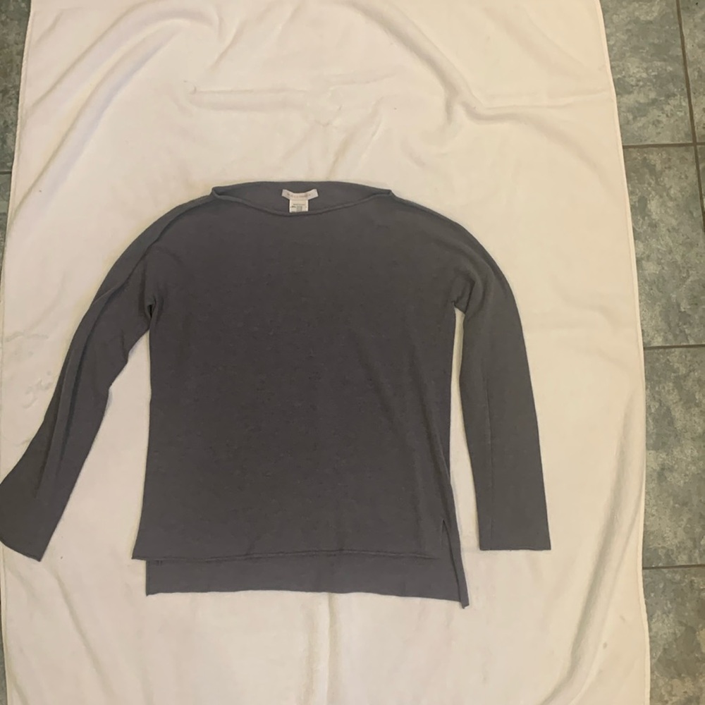 Pookie and Sebastian light weight sweater M/L.